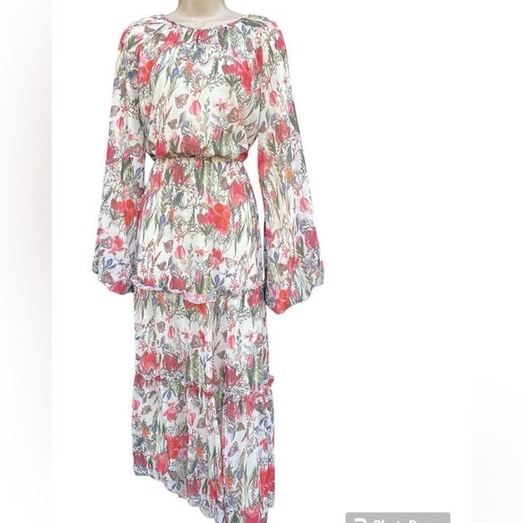 Spring floral butterfly dress - Picture 2 of 5